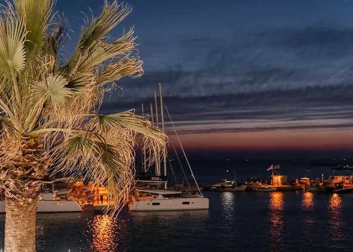 Margaret Luxury * Naxos City